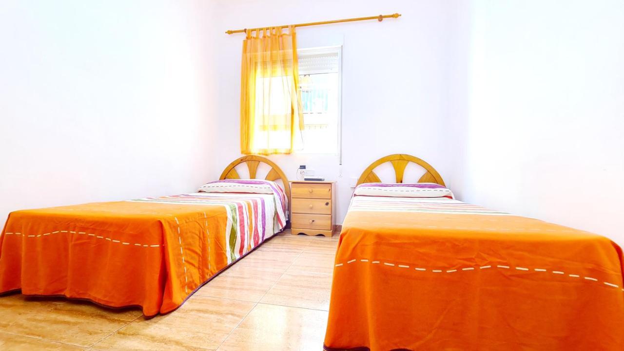 Appartamento Bonanza - 40 Metros De La Playa! Gandía Esterno foto